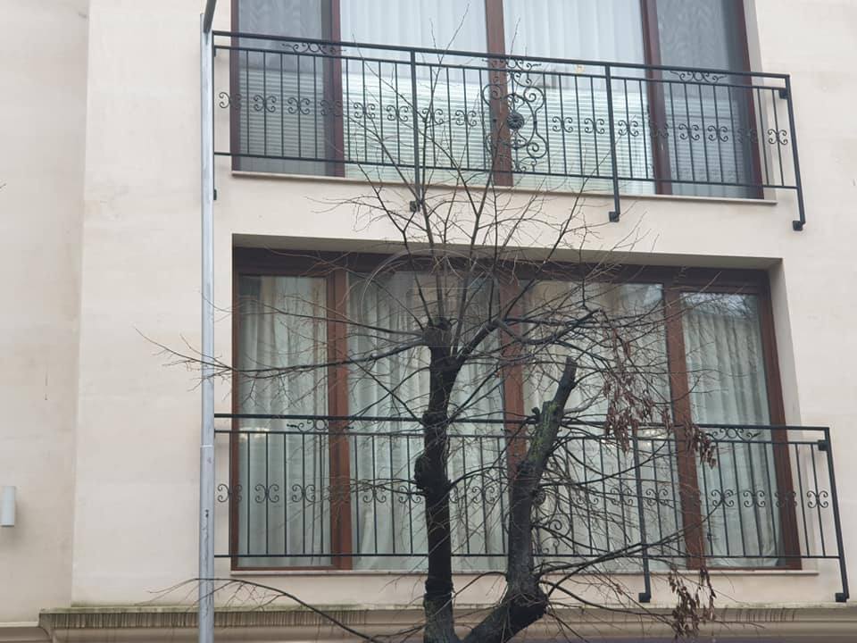 Парапети — СЕВ Метал Варна