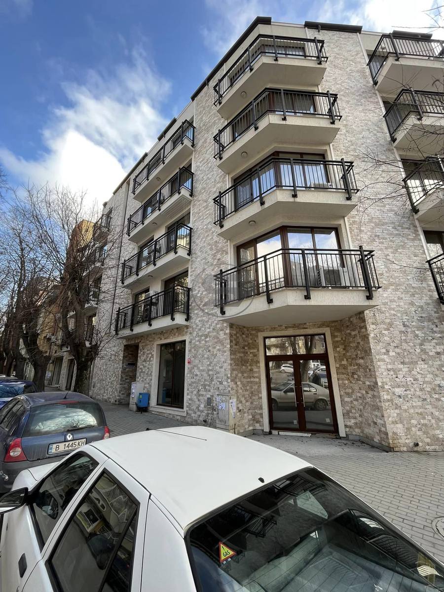 Парапети — СЕВ Метал Варна